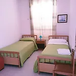La Hotel 3*