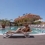La Hotel