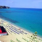 La Hotel 3*