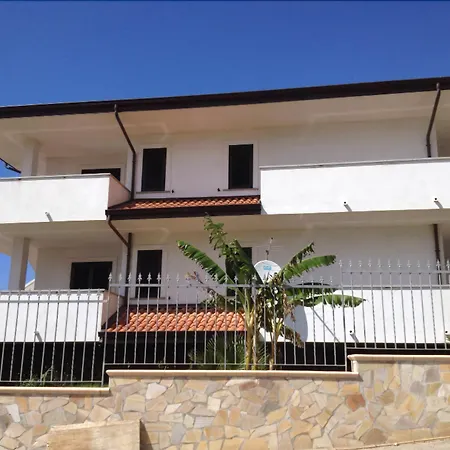 La Hotel Zambrone