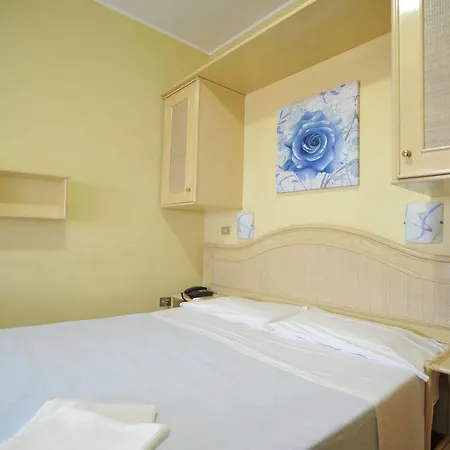 Hotel La 3*