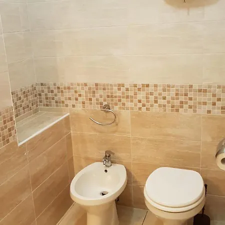 La מלון 3*