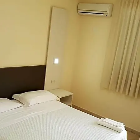 La Hotel