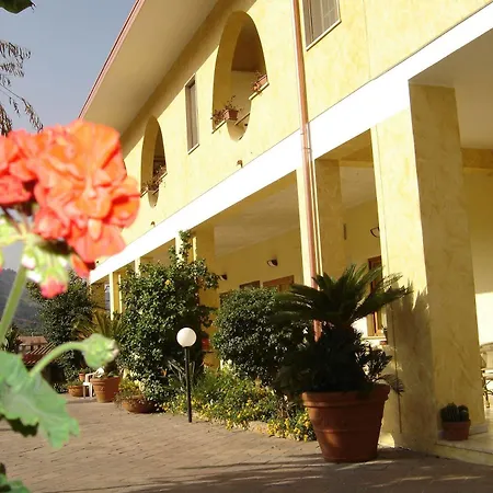 Hotel La 3*
